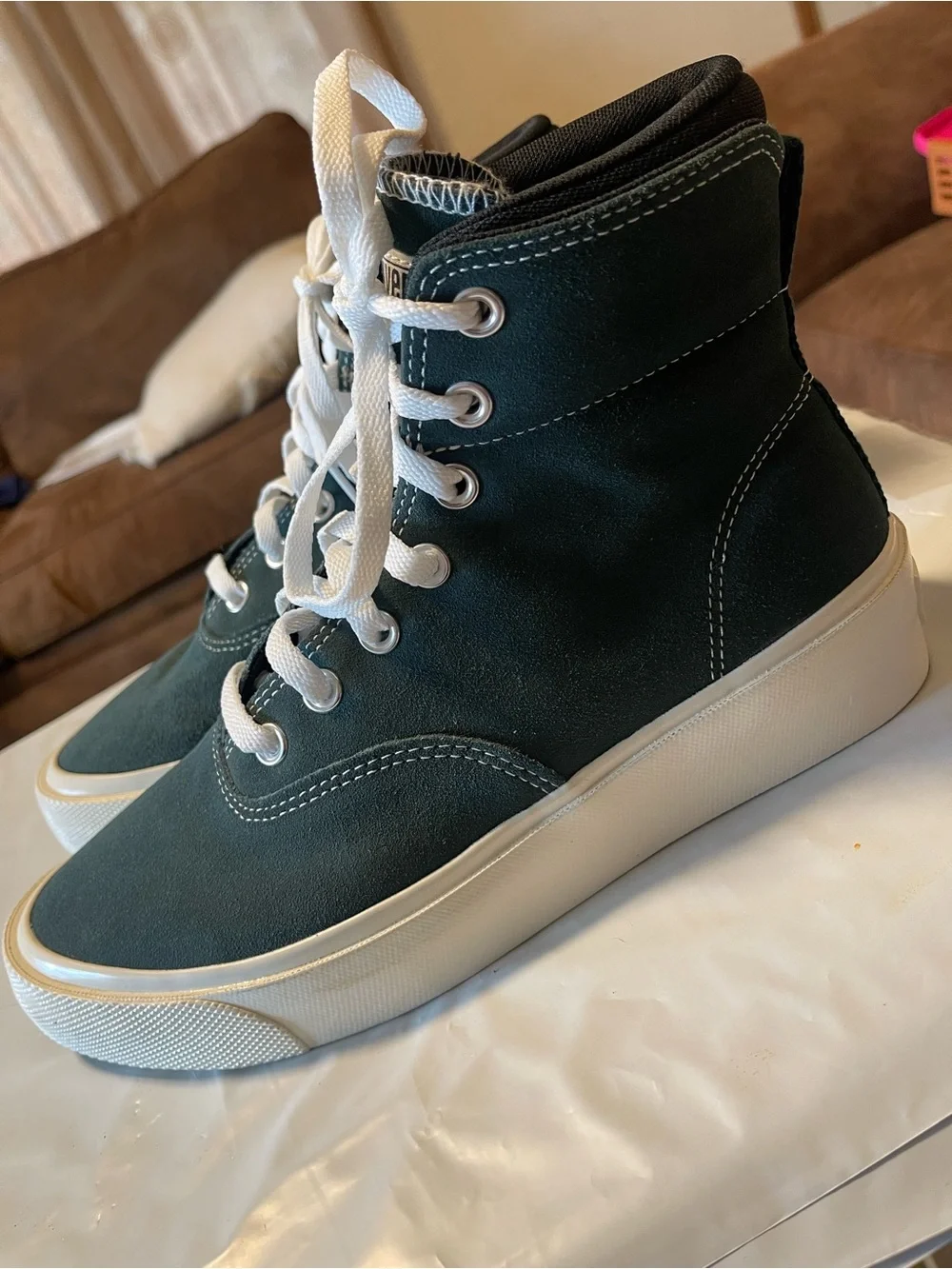 Converse Skid Grip Cons Nubuck High Top Green 2020 Men’s 7.5 Woman’s 9